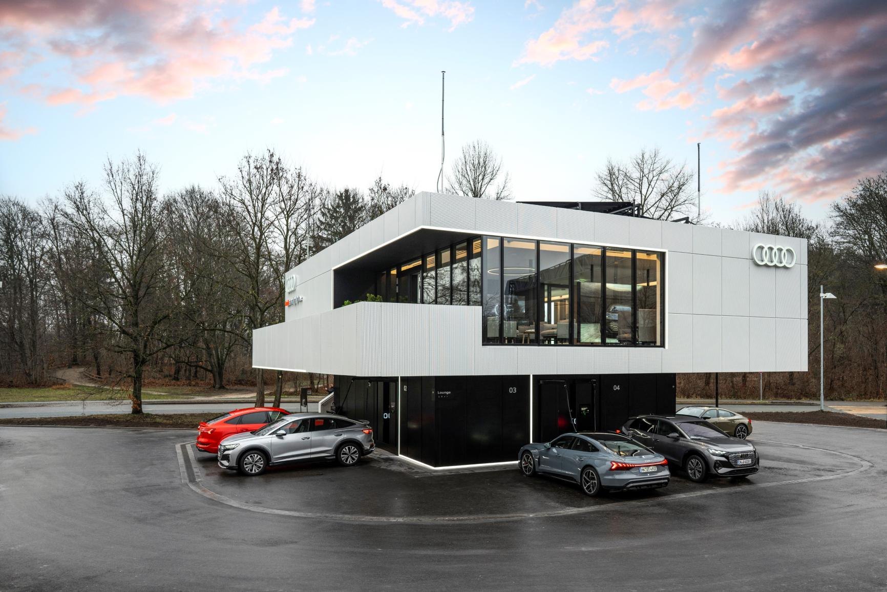 Charging Hub mit 2,6 MWh Batteriespeicher